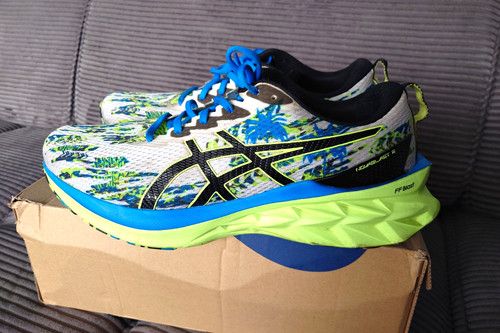 Asics novablast herren - 2,