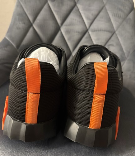 Schuh - h,